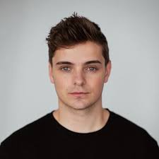 How tall is Martin Garrix?